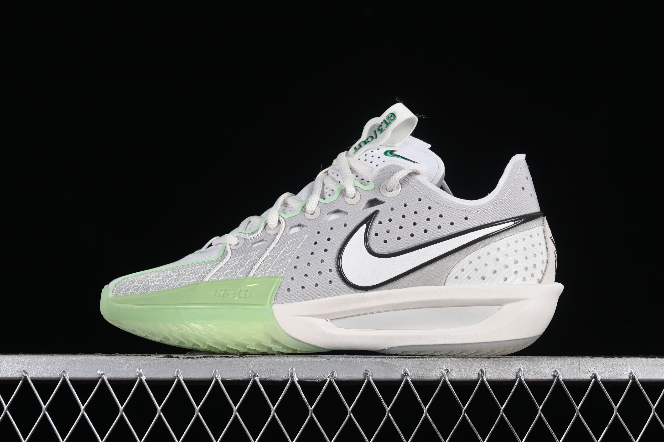 Nike Air Zoom G.T.Cut 3 EP Basketball Shoes with Full-Length ZoomX Foam - DV2913-003