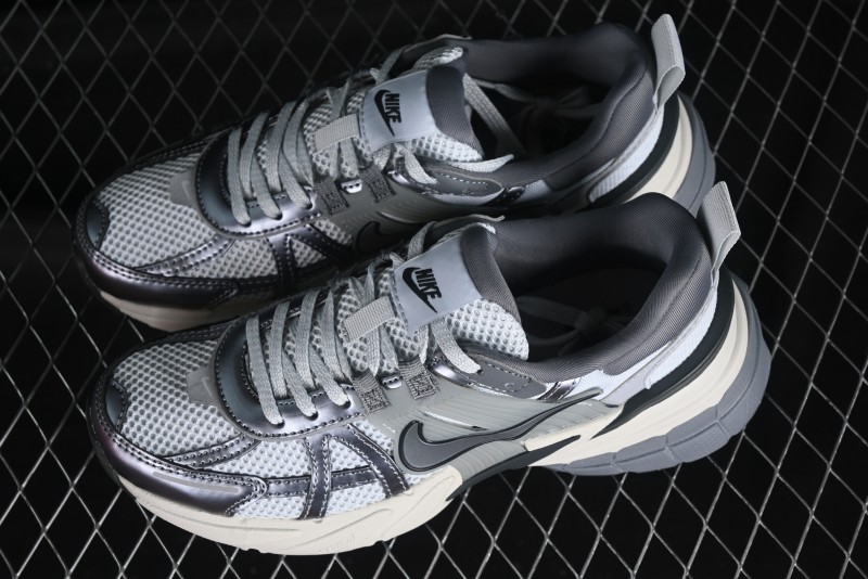 Nike V2K Runtekk 3XL Cushioned Anti-Slip Retro Low-Top Running Shoes - FD0736-003