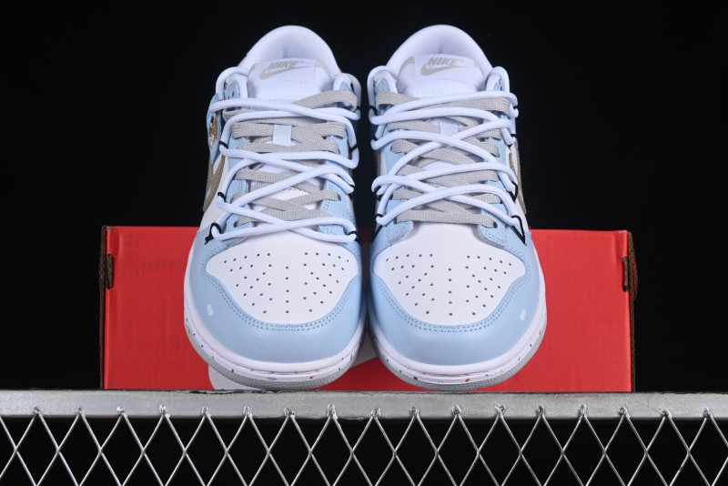 Nike Dunk Pure "Platinum" SB Low-Top Casual Sneakers with Dual Laces and Bear-Inspired Design - DV0831-101