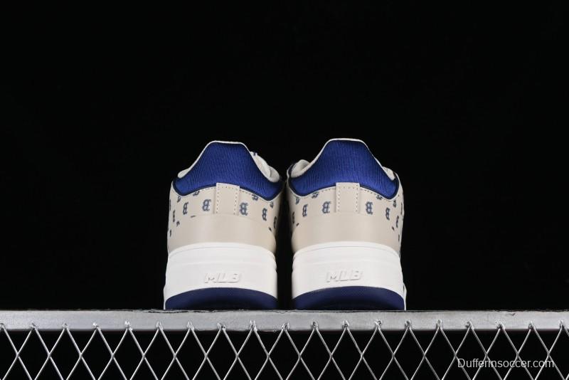 MLB Chunky Liner New York Yankees Lightweight Platform Sneakers with 6cm Height Increase - 3ASXLM13N43BGL