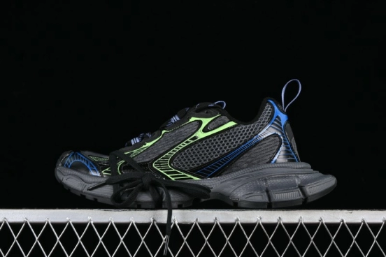 Balenciaga Phantom Sneaker - W3XL51143