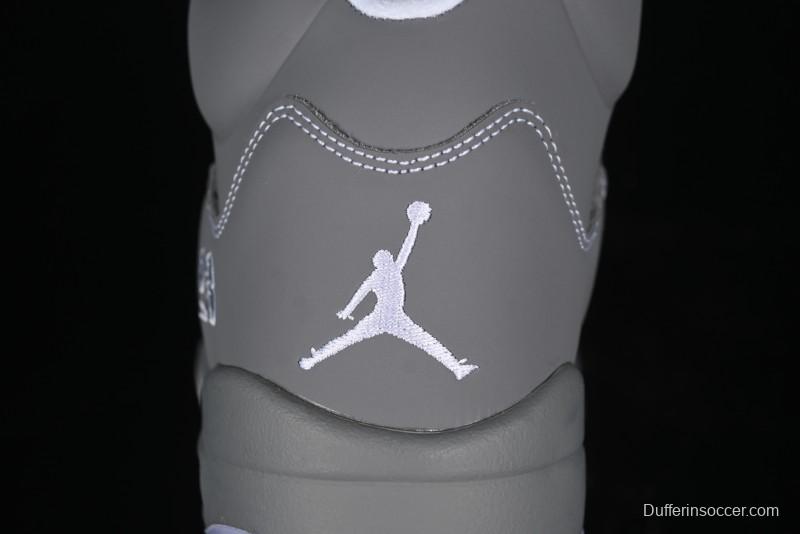 Nike Air Jordan 5 Retro Basketball Shoes with Grey Wolf Colorway - 136027-005