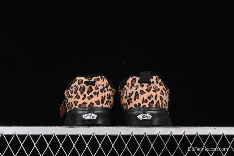 Vans Classics Knu Skool Retro Sneakers with Enlarged Toe and Thickened Trim - VN000CSQW3ZT188