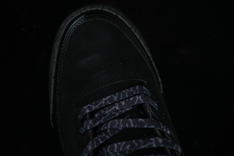 Nike Air Jordan 3 Retro Basketball Shoes in Midnight Black - CT8532-001