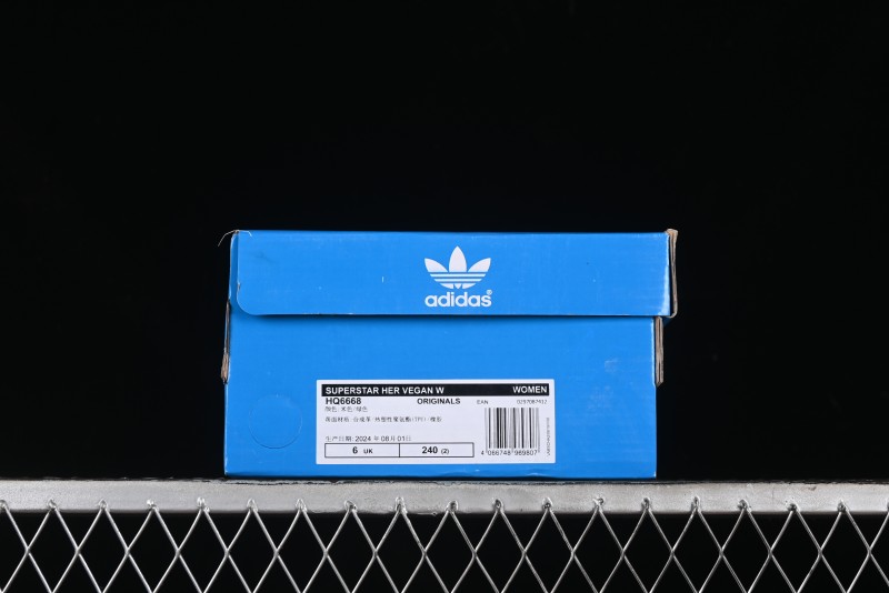 Adidas Superstar HQ6668 Casual Sneakers with Shell Toe Design
