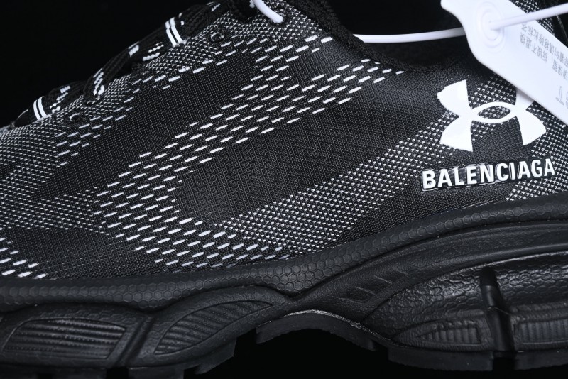 Under Armour x Balenciaga 3XL Sneakers Low-Top Retro Chunky Dad Shoes - W3XUA1090