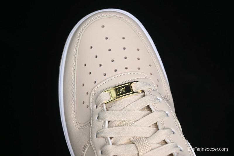 Nike Air Force 1 '07 Low Top Sneakers with Full-Grain Leather and Air Cushion - DD8959-111