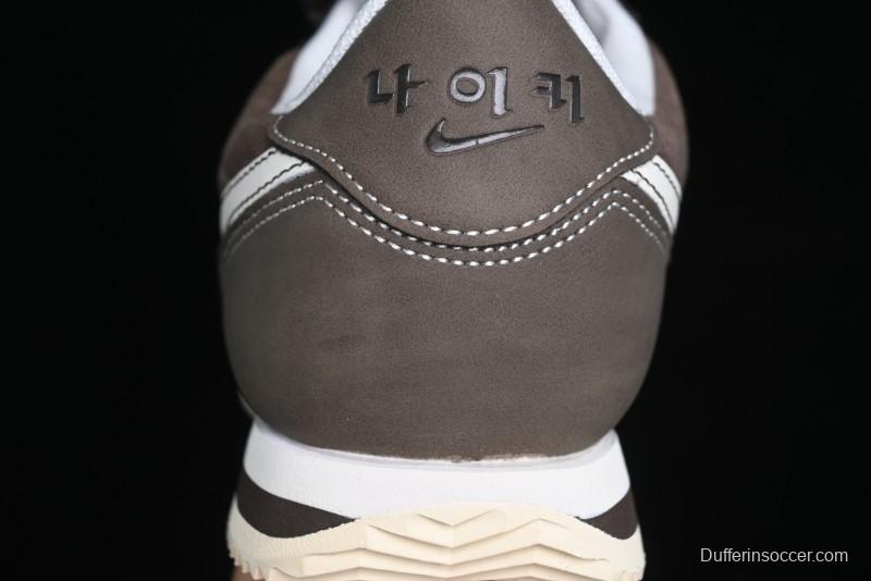 Nike Classic Cortez Leather Retro Running Shoes - FQ8144-237