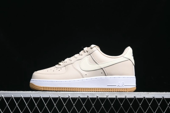 Nike Air Force 1 '07 Low Top Sneakers with Full-Grain Leather and Air Cushion - DD8959-111