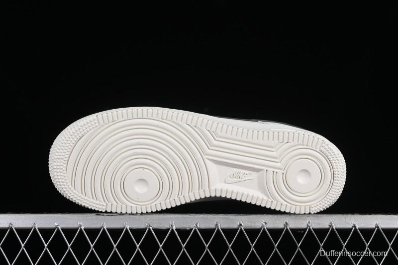 Nike Air Force 1 '07 Low Casual Sneakers in White Green Colorway - CQ5059-110