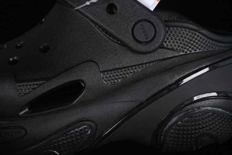 Crocs EVA Fashion Comfortable Clogs with Ventilation Holes - CSD4
