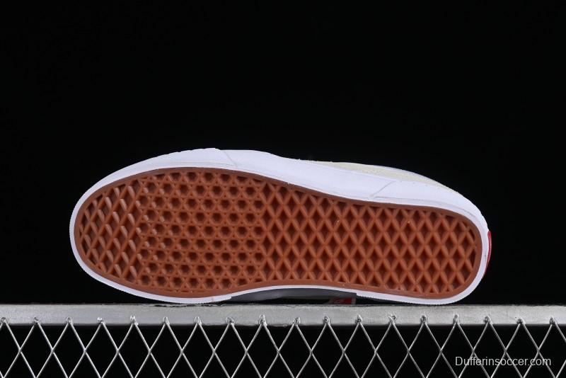 Vans Caldrone Chunky Retro Sneakers in White with Enhanced Cushioning - VN0007P9WHT