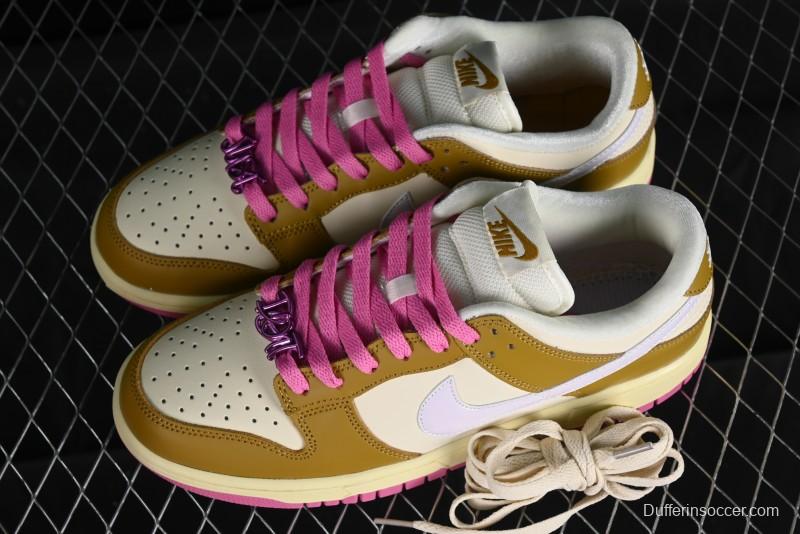 Nike Dunk Low "Just Do It" SB Low-Top Casual Skate Shoes in Coconut Milk and Pink - FD8683-700