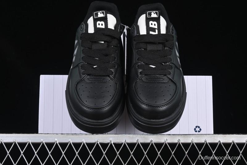 New York Yankees MLB Chunky Liner Custom Platform Casual Sneakers - 3ASXCA12N50WHS