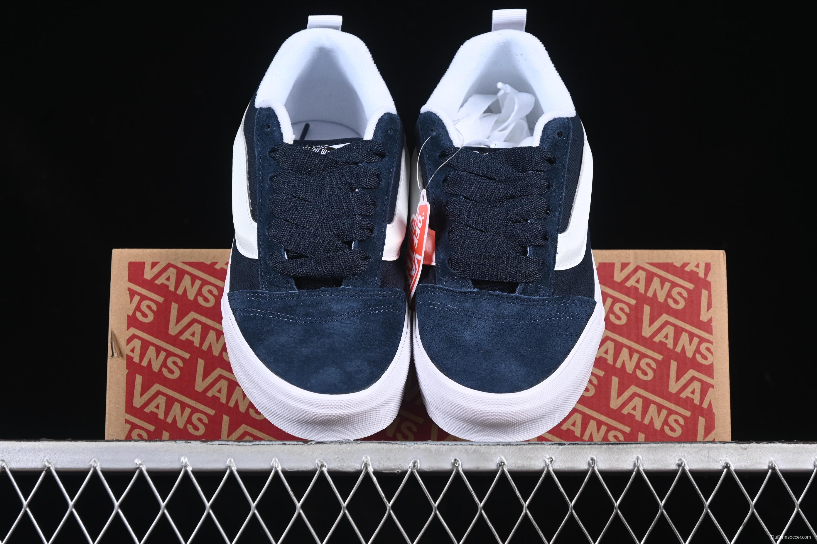 Vans Knu Skool Low-Top Retro Chunky Sneakers - VN000D6CJBL