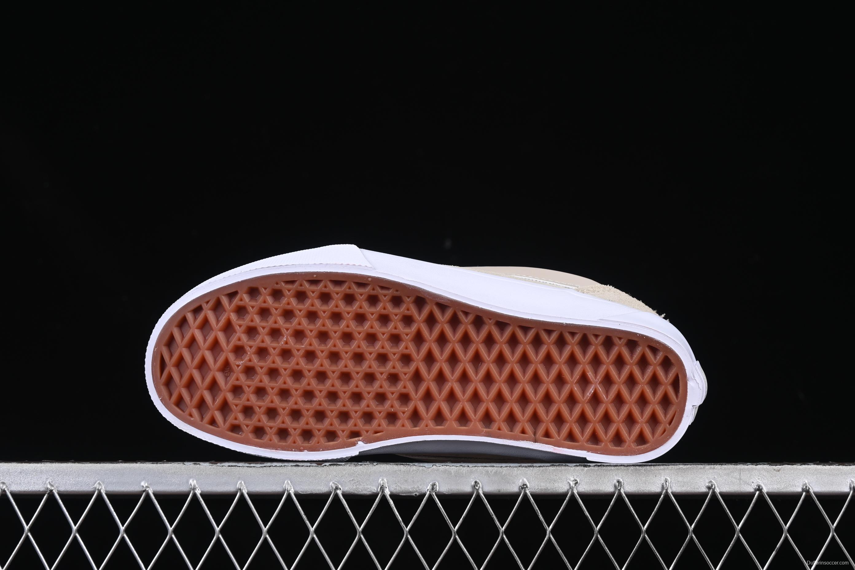 Vans Knu Skool Low-Top Retro Chunky Sneakers - VN000D220VW