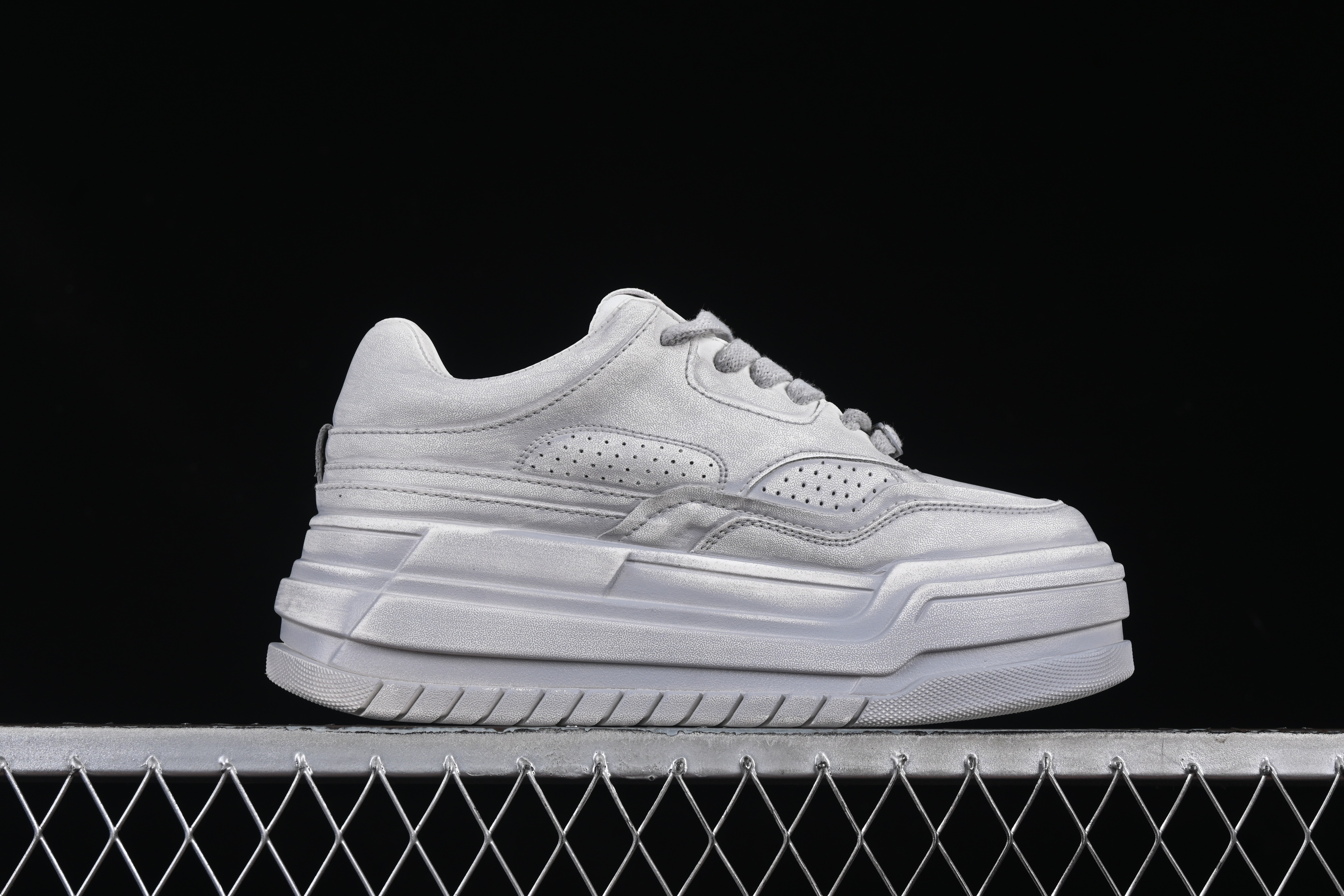 GG-CC Thick Sole Casual Running Shoes - G24X9857