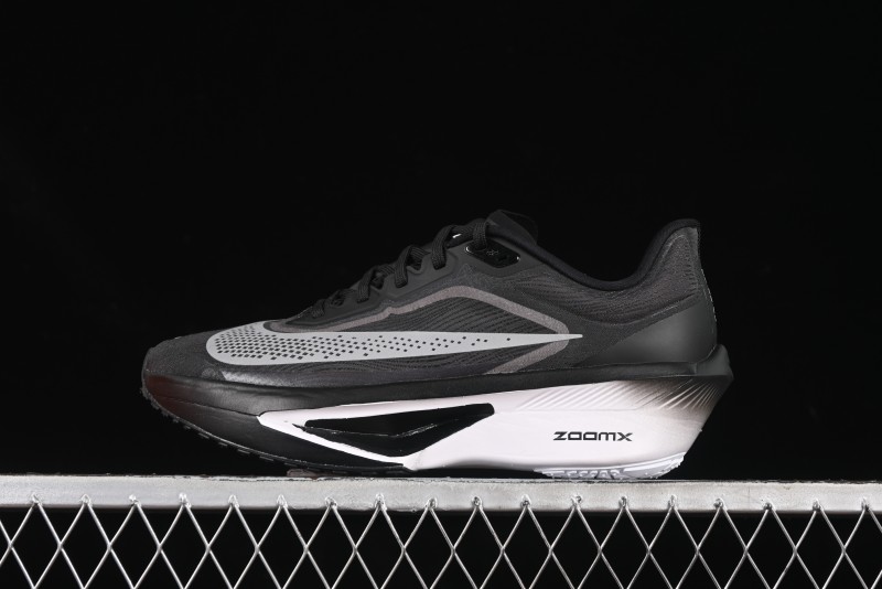 Nike Zoom Fly 6 Lightweight Responsive Running Shoes with Carbon Fiber Plate - FN8454-001