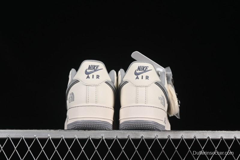Nike Air Force 1 '07 Low The North Face x CDG Light Grey Swoosh Casual Sneakers - HH7518-052