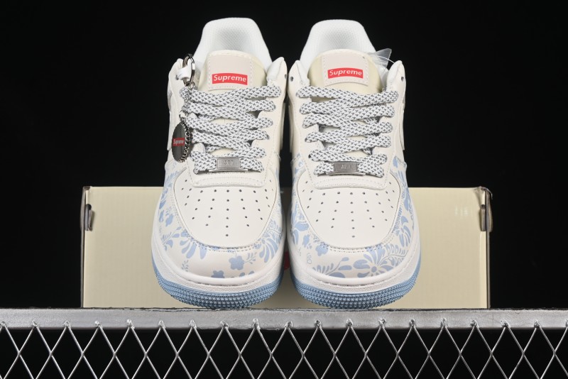 Nike Air Force 1'07 Low Supreme Co-branded Blue and White Casual Sneakers - XX3168-137