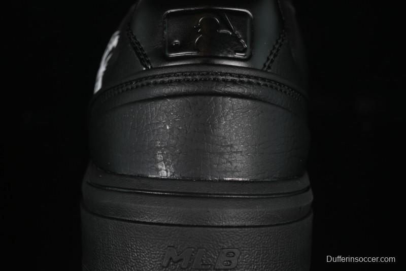 New York Yankees MLB Chunky Liner Custom Platform Sneakers - 3ASXCA12N50WHS