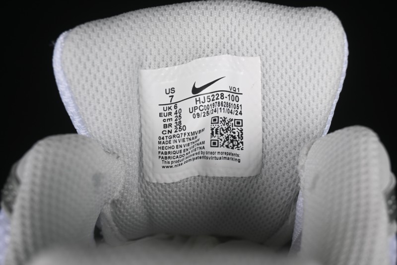 Nike V5 RNR Millennium Classic Retro Running Shoes with Foam Midsole - HJ5228-100