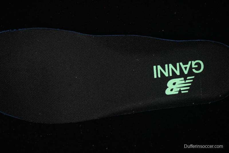 Ganni x New Balance Fresh Foam Trainer UTRNGA Silver Metallic Retro Running Shoes - UTRNGN