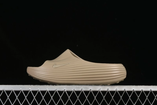 Nike ReactX Rejuven8 Slide Summer Outfit Sandals with Soft and Responsive ReactX Foam - HV4479-200