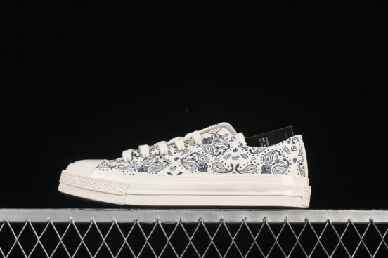 Converse Chuck 1970s Low Top Casual Sneakers with Paisley Pattern - A15752C