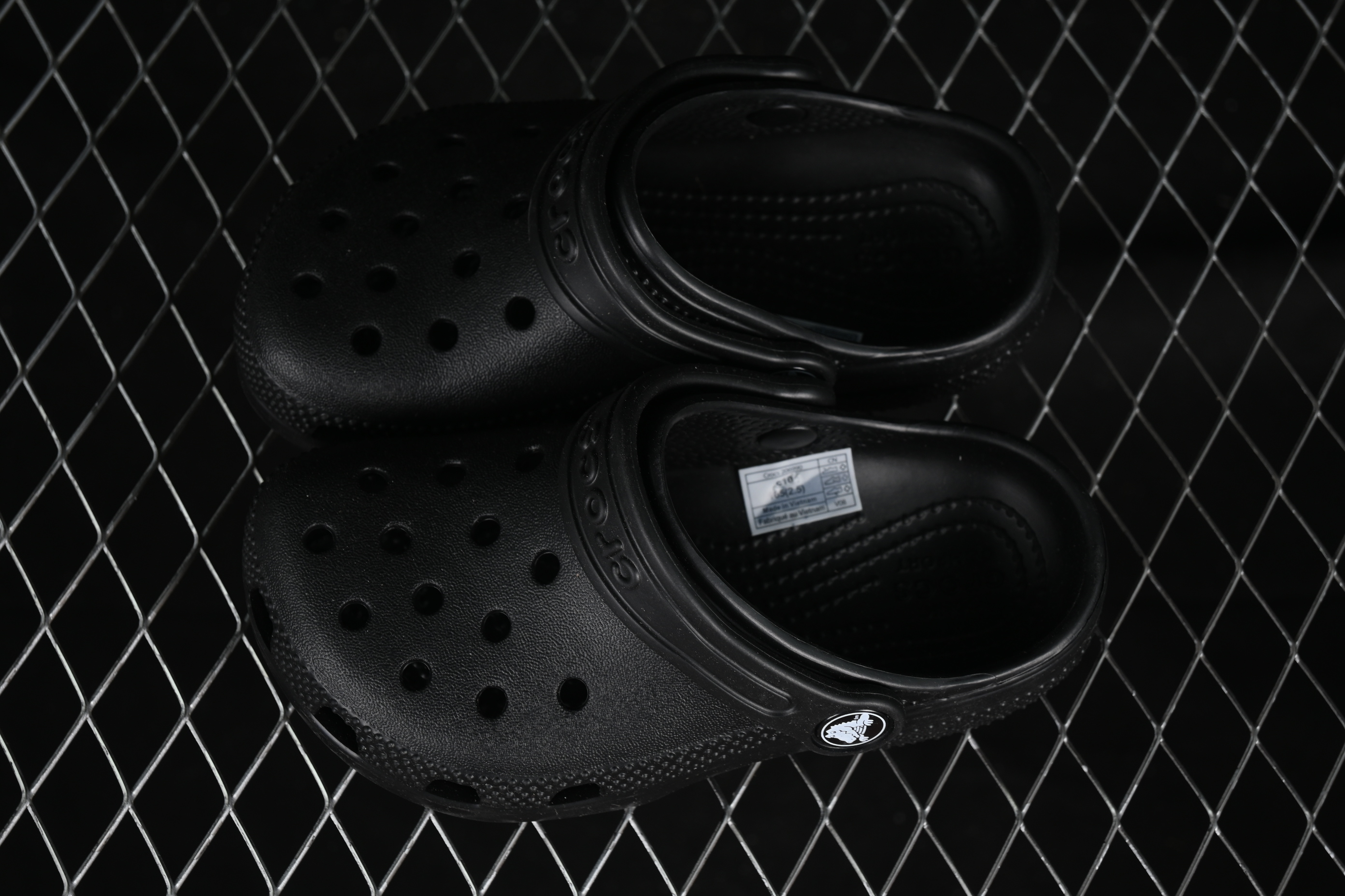 Crocs Classic Clog Kids Lightweight Slip-Resistant Comfortable Water Shoes - Classic Clog
