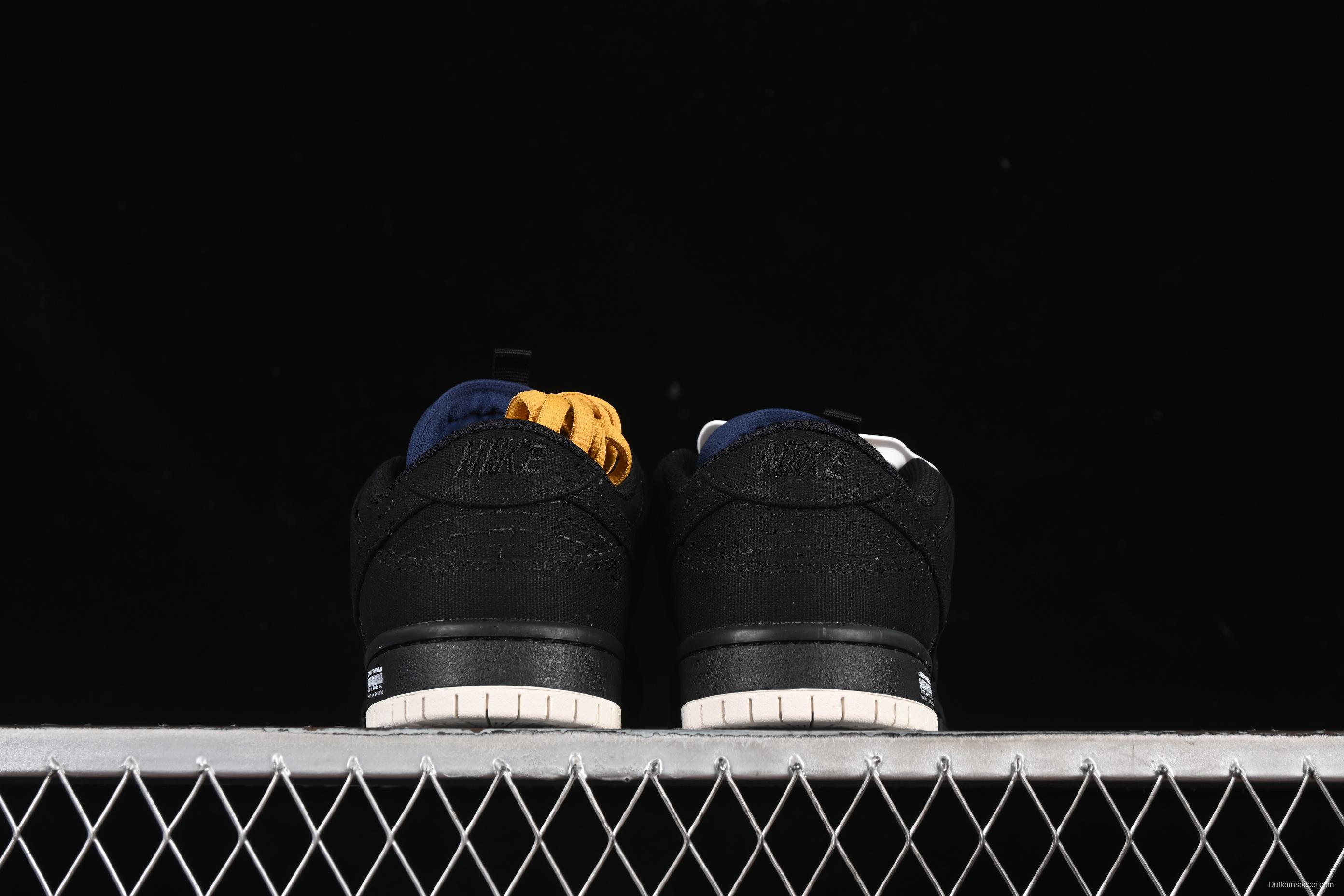 Nike SB Dunk Low Black Hole Low-Top Skateboarding Shoes - DX6775-400