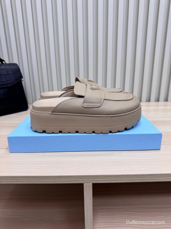 2025 Women Prada Beige Leather Slippers