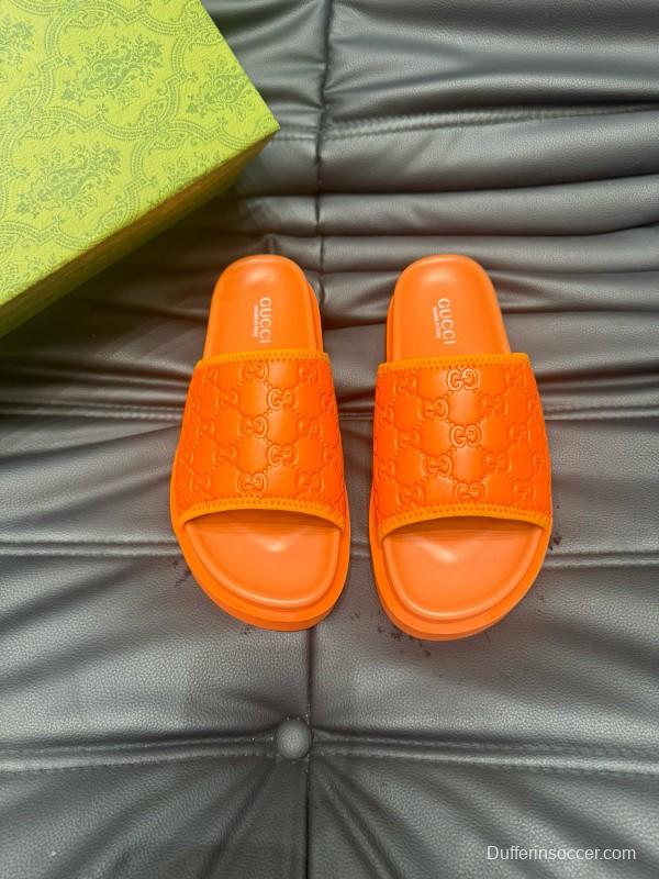 2024 Slippers Gucci Orange Rubber Slippers MJ00200