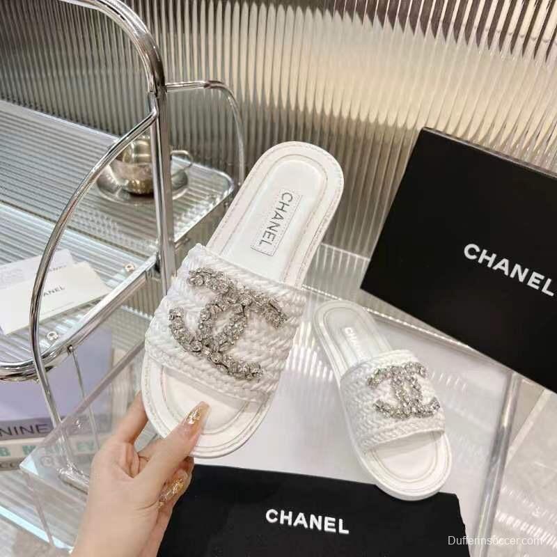 2025 Slippers Chanel White Raffia Crystal LY00270