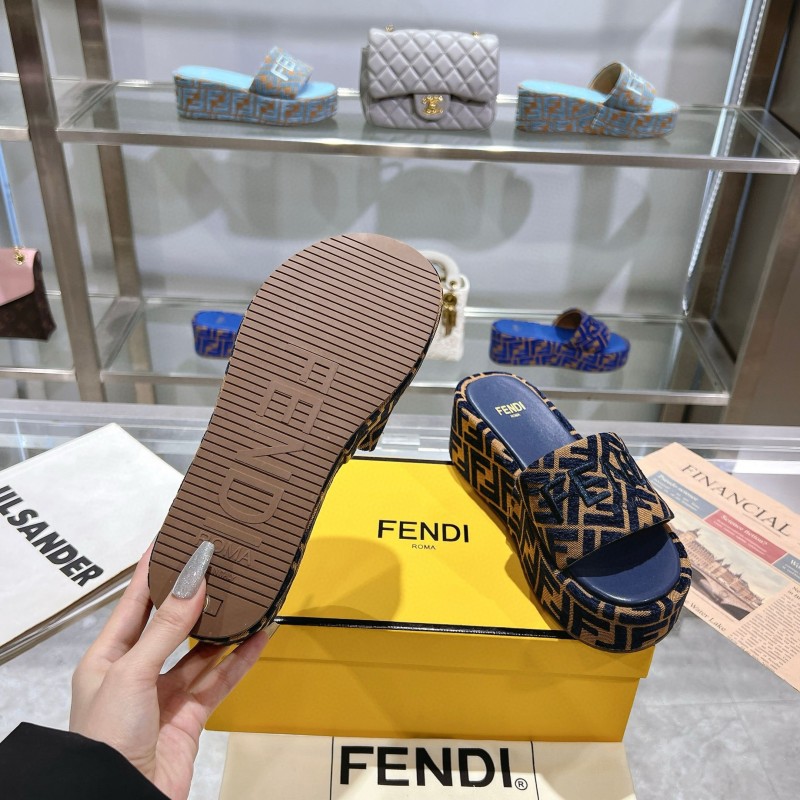 2025 Fendi Navy Beige Jacquard Fabric Platform Slippers