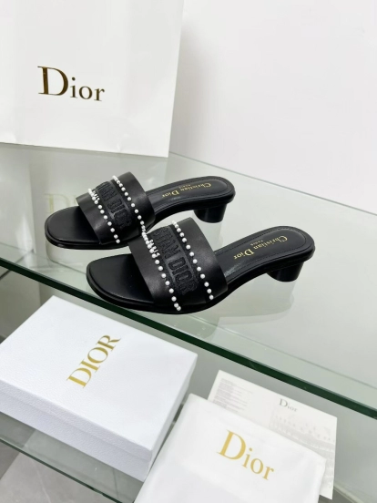 2025 Women Dior Black Leather Mules Pearl LY00210