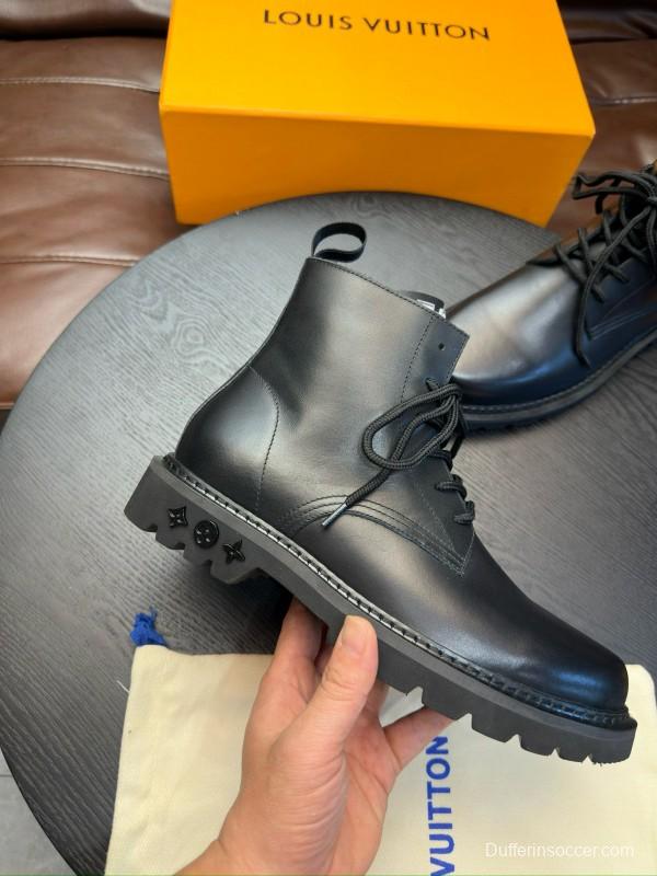2024 Men Louis Vuitton Black Calf Leather Casual High Top MJ00440