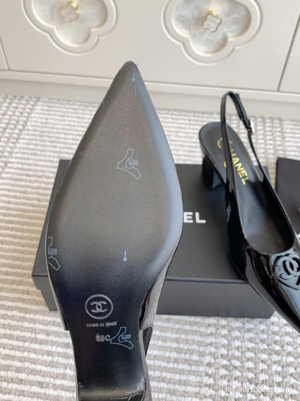 2025 Women Chanel Black Patent Leather Slingback Pumps Heart CC KFY00300