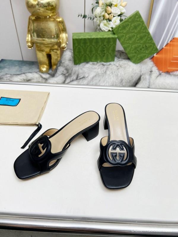 2025 Gucci Black Leather Slippers