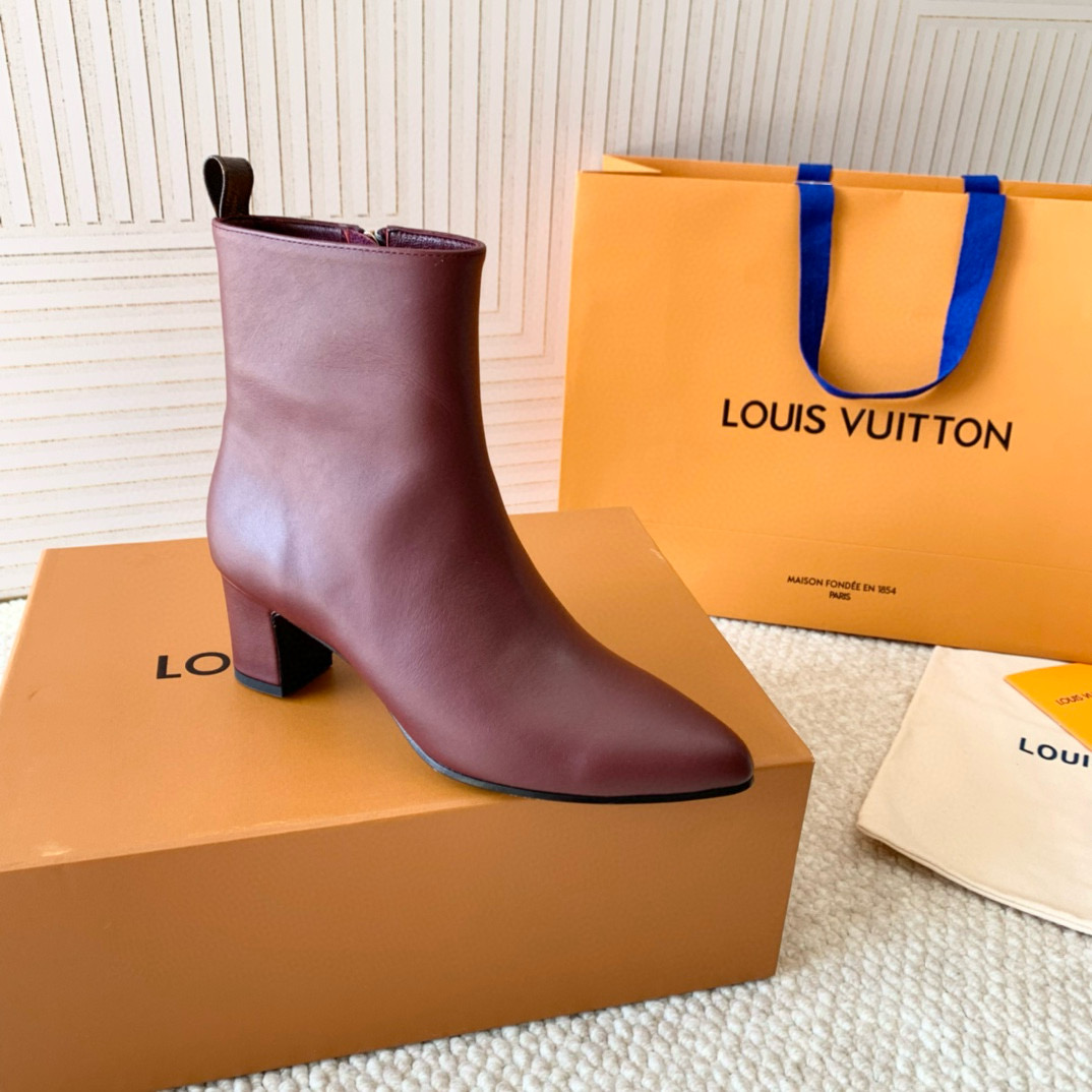 2024 Women Louis Vuitton Burgundy Leather Ankle Boots MJ00410