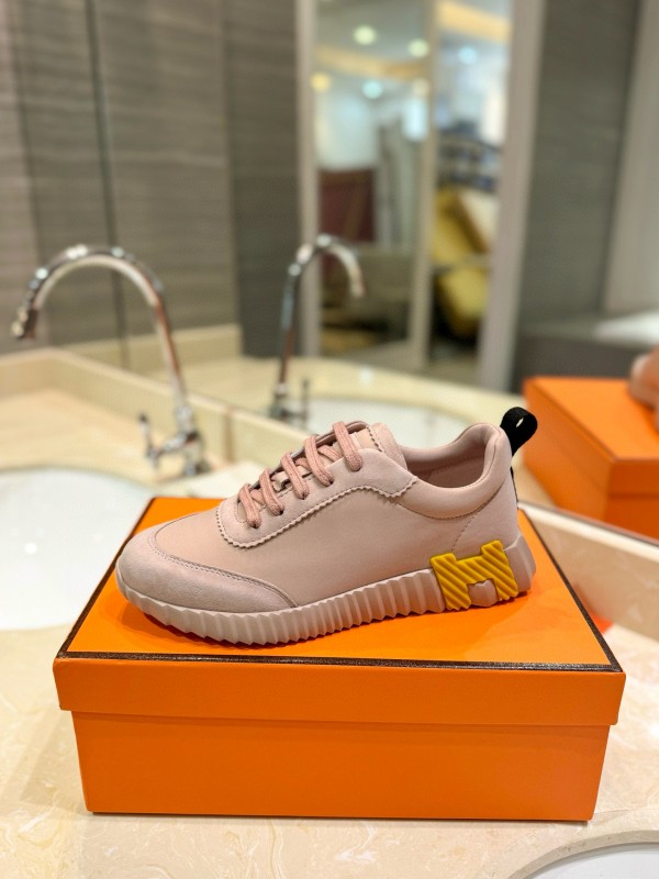 2024 Women Hermès Pink Leather Sneakers