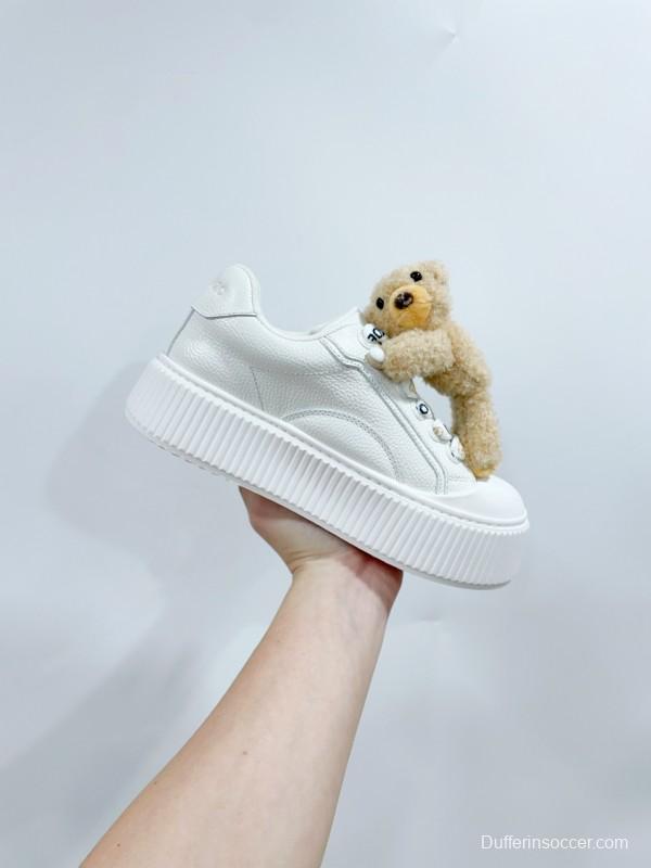 2025 Women 13DE MARZO White Leather Sneakers Plush Toy KFY00300