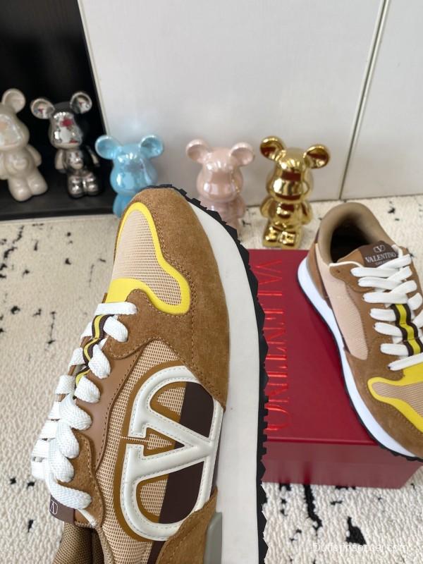 2025 Unisex Valentino Beige Brown Yellow Suede Silk Cow Leather Sneakers LY00340
