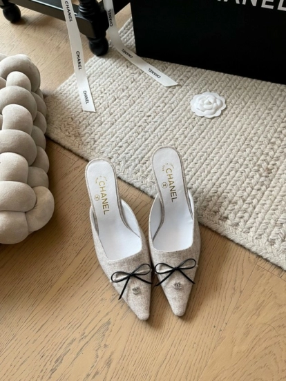 2025 Women Chanel Beige Fabric Pointed Toe Mules KFY00290