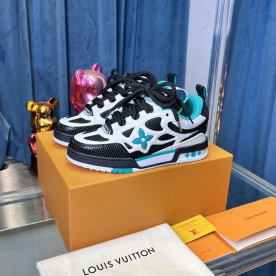 2025 Unisex Louis Vuitton White Black Blue Leather Trainer