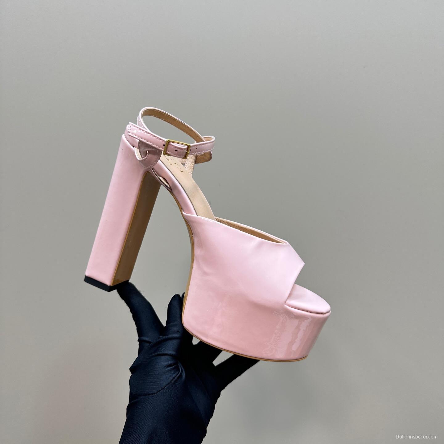 2025 Women Gucci Pink Patent Leather Platform Sandals