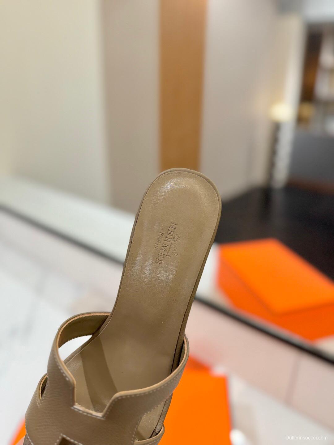 2025 Women Hermès Khaki Leather Sandals