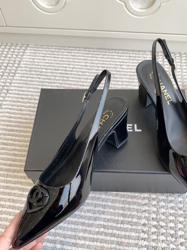 2025 Women Chanel Black Patent Leather Slingback Pumps Heart CC KFY00300