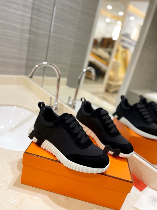 2024 Men Hermès black fabric sneakers MJ00320
