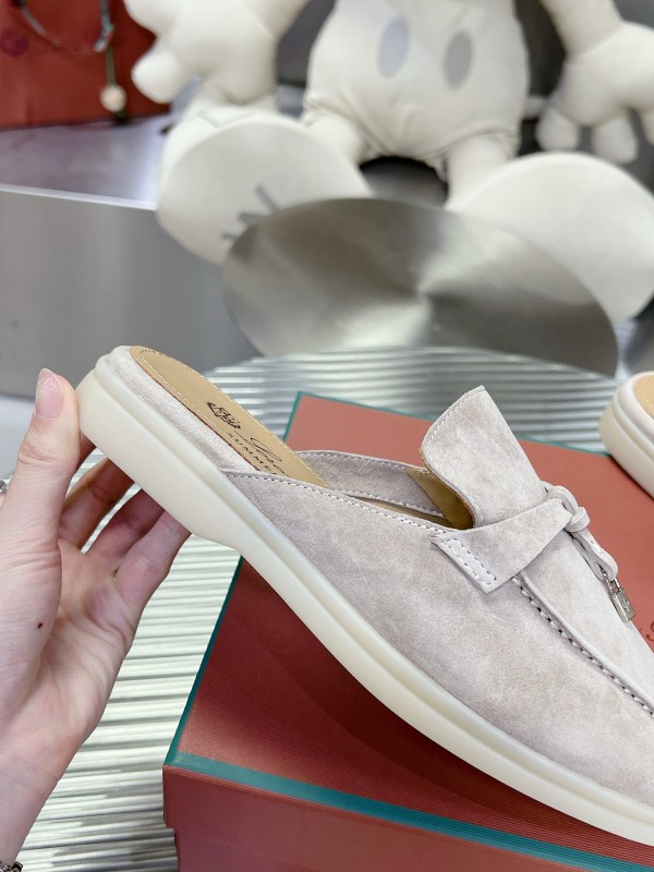 2024 Slippers Loro Piana Light Gray Suede Loafers MJ00270